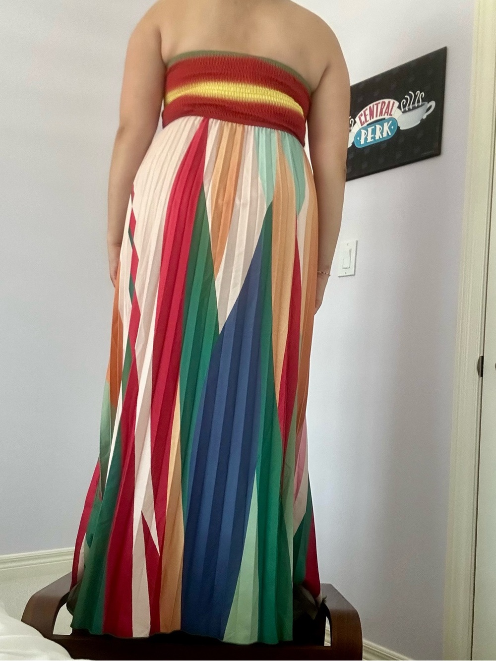 Multicolor Pleated Maxi Dress - Vibrant Stripe Design - Picture 4 of 8